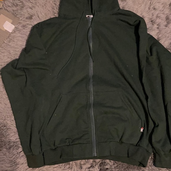 Green zip front hoodie front pockets - Picture 1 of 3